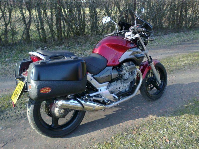 Moto Guzzi Breva 750