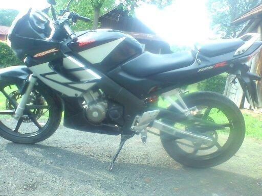 Honda cbr 125