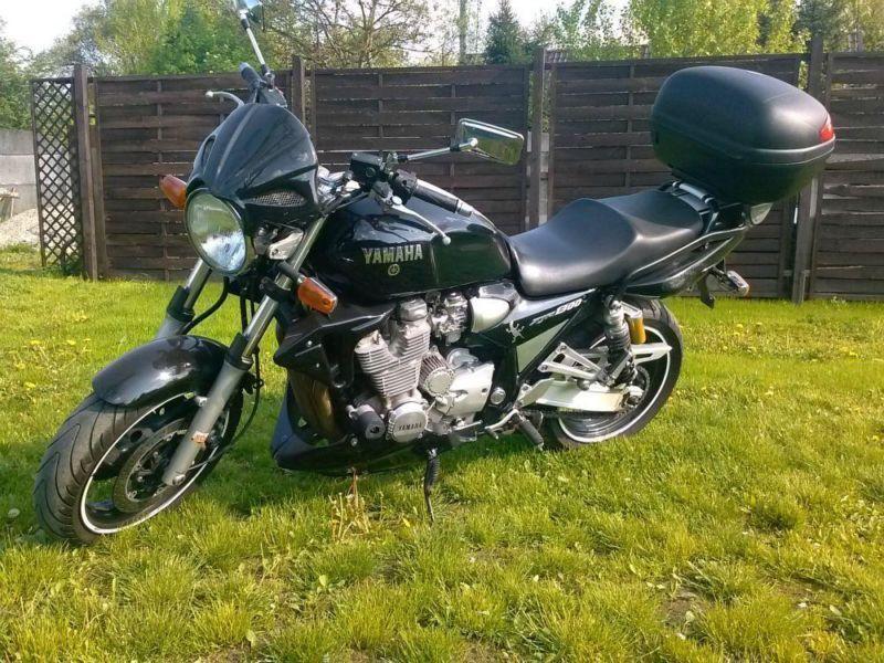 YAMAHA 1300 XJR