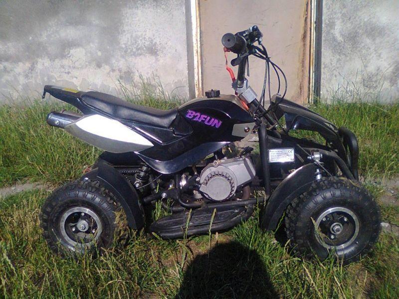 Mini Quad ATV model 2012 poj. 49 cm