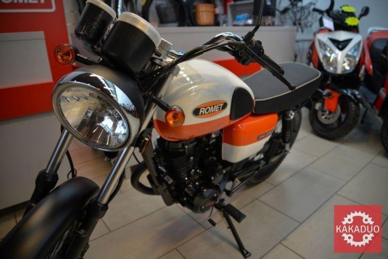 Motocykl ROMET Ogar Caffe 125