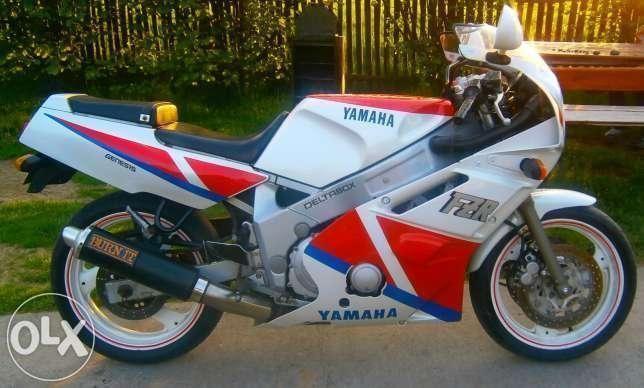 sprzedam motocykl Yamaha FZR 600