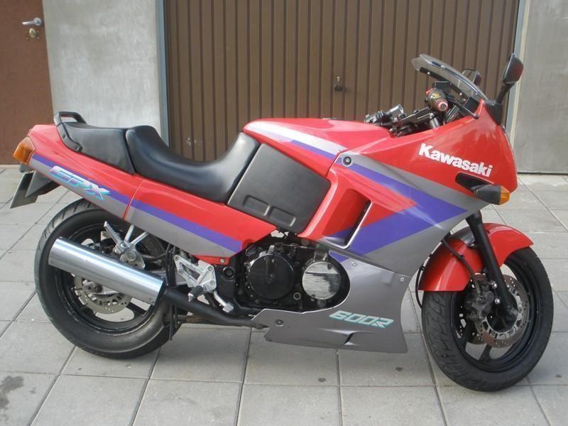 Kawasaki GPX 600R