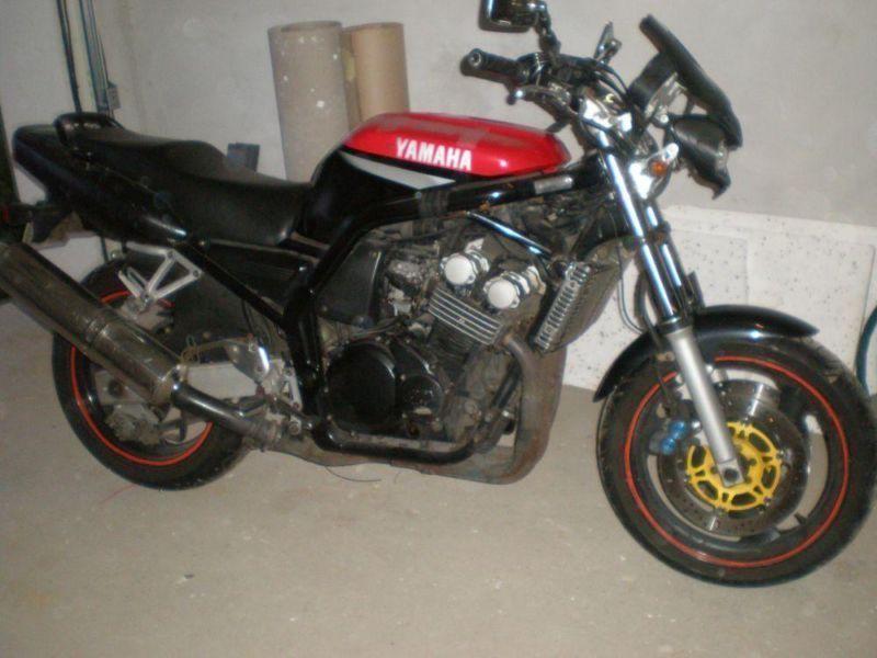 Sprzedam YAMAHE FAZER600 Pilnie!