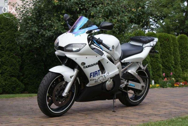 YAMAHA R6 2001