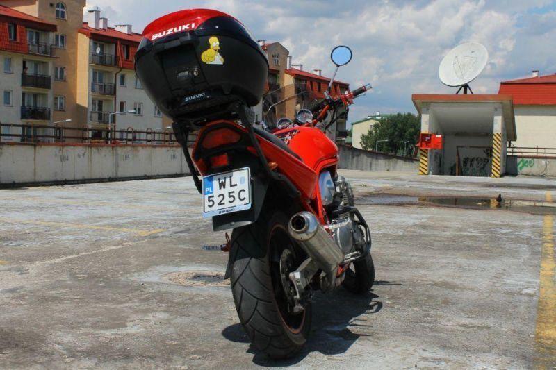 Suzuki Bandit 600N (Kufer,Gmole,Stalowy oplot)