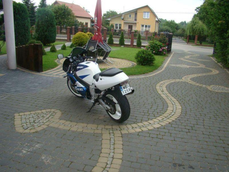 Suzuki GSXR600