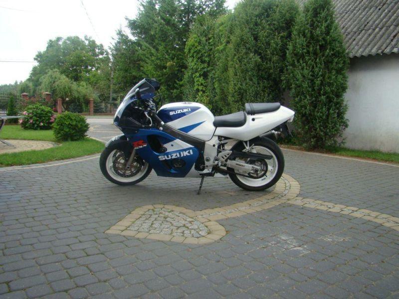 Suzuki GSXR600