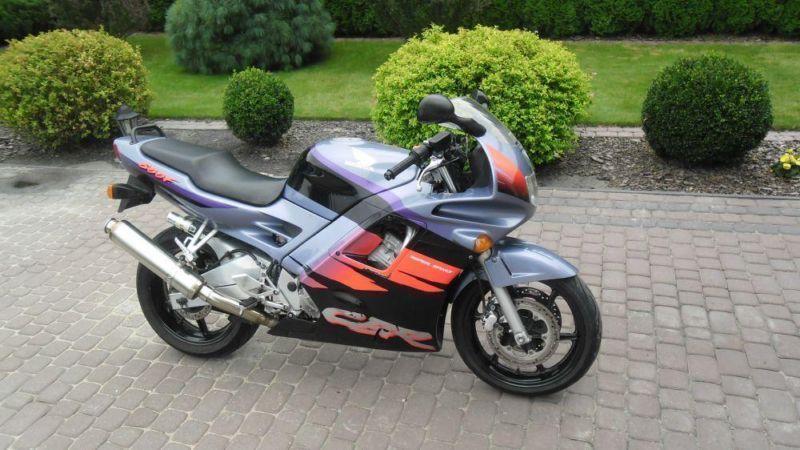 HONDA CBR 600F PC-25 bezwypadkowy niemcy stan bdb