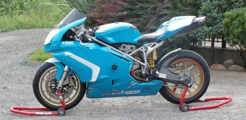 Ducati 749 TORÓWKA + owiewki drogowe Martini Racing zarejestrowa